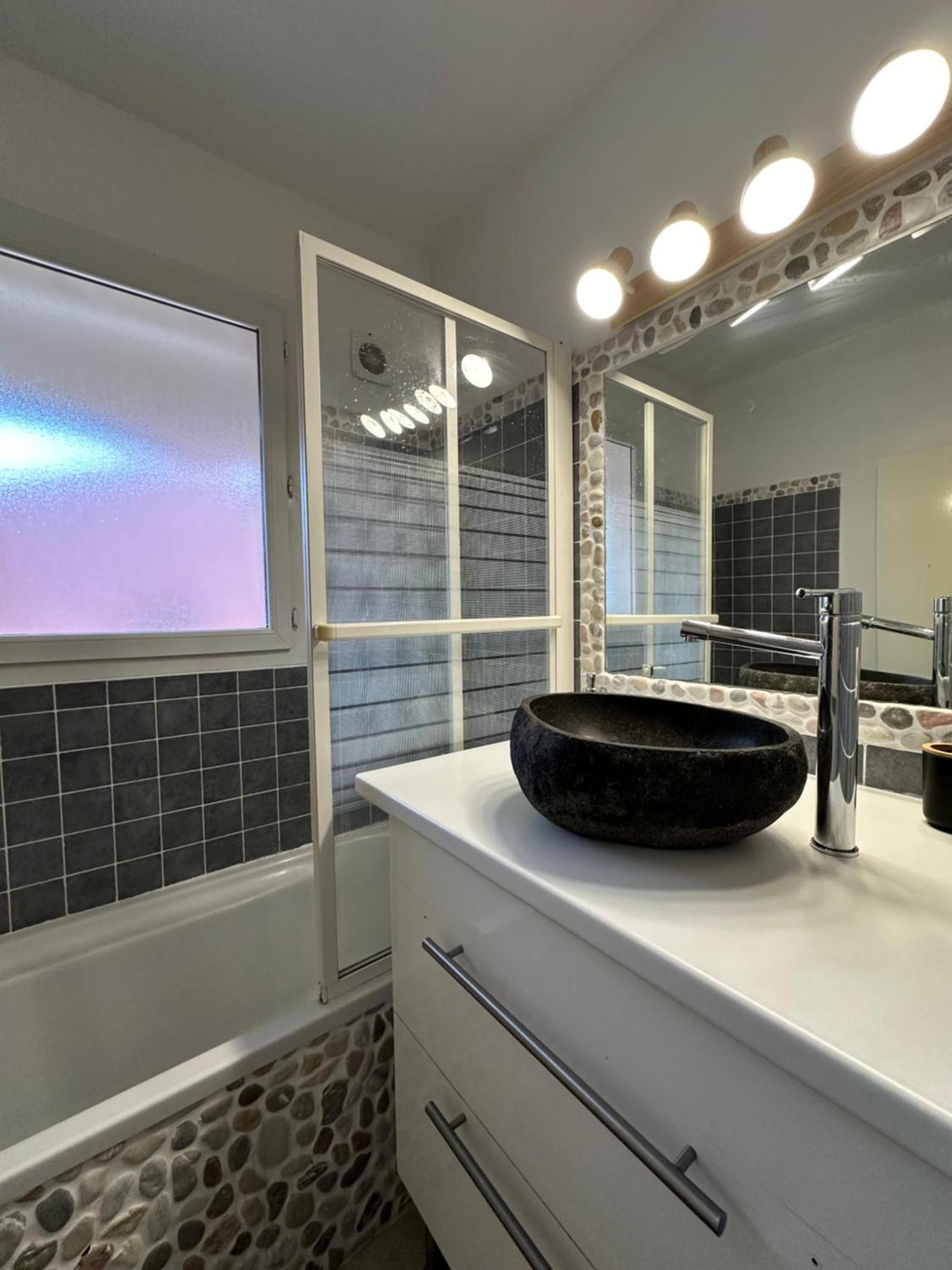 Appartement T2 - Vue Montagne บิกูเกลีย ภายนอก รูปภาพ
